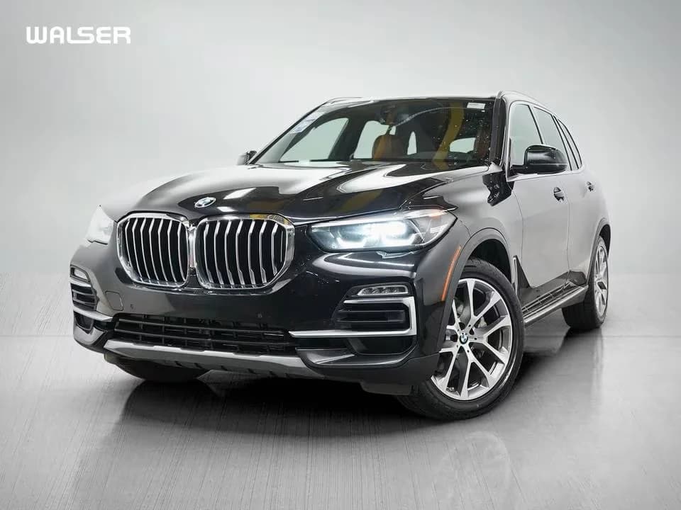 2021 BMW X5 — front 3/4